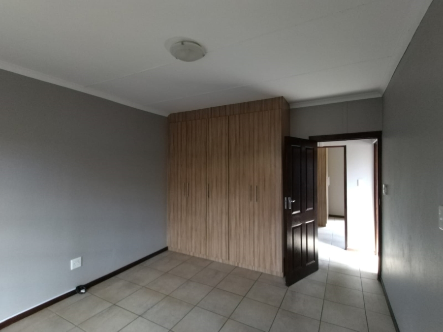 3 Bedroom Property for Sale in Hexrivier Lifestyle Estate North West